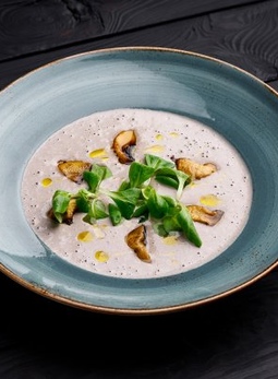 Суп-крем из белых грибов